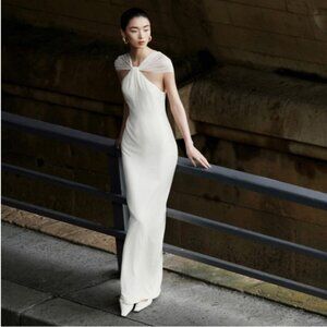 HUONG Boutique Maryse Velvet Maxi Dress